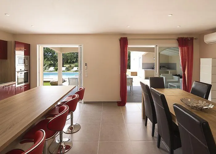 빌라 Poggio Rosso - Pool-house & Piscine Chauffee