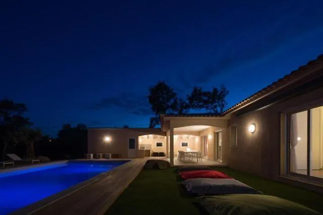 Villa Poggio Rosso - Pool-house & Piscine Chauffee